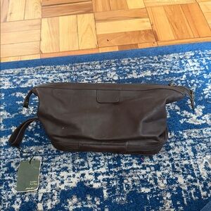 Eddie Bauer Brown Men’s Toiletry Kit with Handle